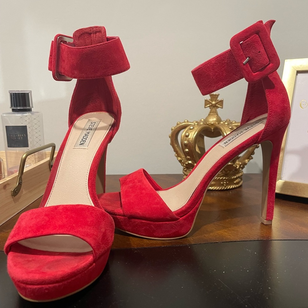 Steve Madden heels